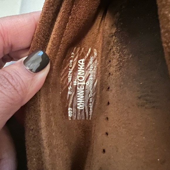 Minnetonka Moccasins - Picture 2 of 5